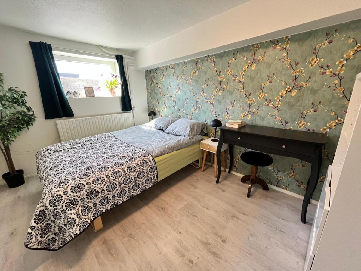 Spacious & Cozy In Tranquil Suburb Vejle